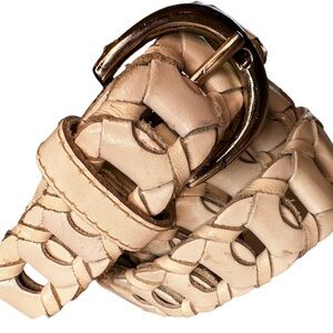 Vintage CAPEZIO White Woven Leather Loops White Belt